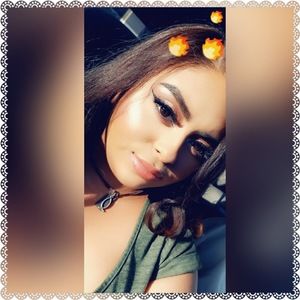 Meet your Posher, Jasmine